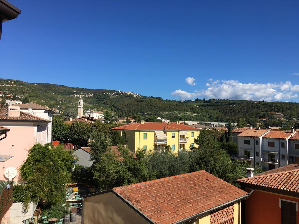 Dimora Valpolicella Hotel ซานตัมบรอโจ ดิ วัลโปลีเชลลา ภายนอก รูปภาพ