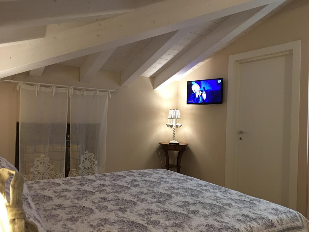 Dimora Valpolicella Hotel ซานตัมบรอโจ ดิ วัลโปลีเชลลา ภายนอก รูปภาพ