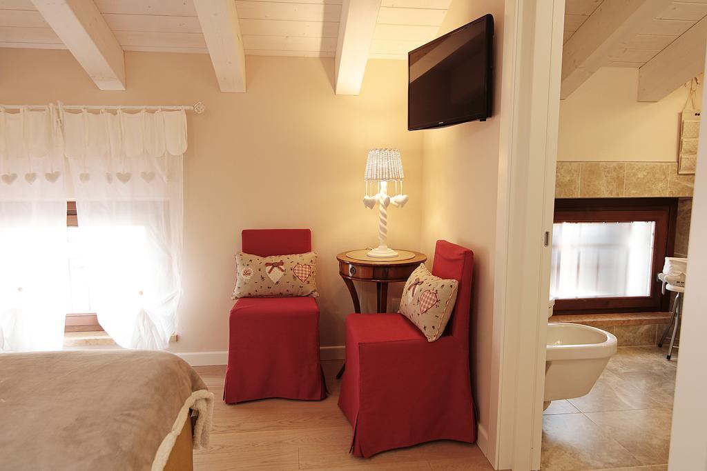 Dimora Valpolicella Hotel ซานตัมบรอโจ ดิ วัลโปลีเชลลา ภายนอก รูปภาพ